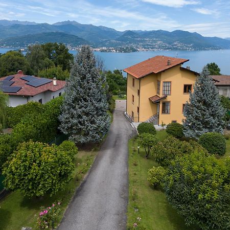 Casa Lilla - Lakeview Large Apartments With Garden Above Stresa Exterior photo